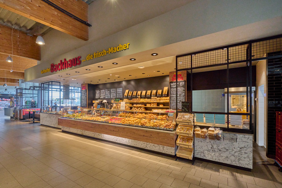 Standort Altenholz Erdbeerfeld Bäckerei
